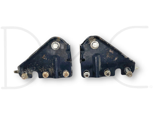 99-04 Ford F250 F350 2WD Radius Arm Bracket Set OE Brackets Frame Mounts, used with light wear, black metal construction designed for 1999-2007 Ford F-250 F-350 trucks, featuring mounting bolts and sturdy frame attachment points.