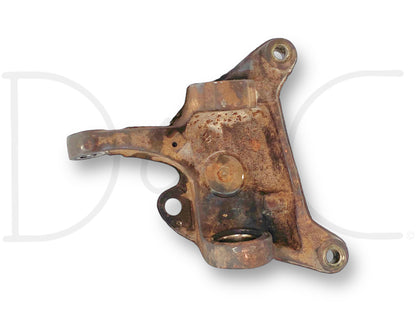 99-04 Ford F250 F350 RH Right Passenger 2WD Spindle Knuckle F81A-3105-Bg *Blem*