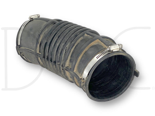 1999 Ford F250 F350 7.3 Diesel Air Intake Duct Tube Flex Pipe OE F81A-9B676-Aa used air intake duct tube with light wear, compatible with 1999 Ford F-250, F-350, F-450, F-550 trucks, designed for 7.3L Powerstroke diesel engines and 4R100 transmission.
