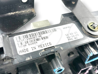 05-07 Ford F250 F350 Dash Interior Fuse Box Relay Module OE 5C3T-14A067-Ae