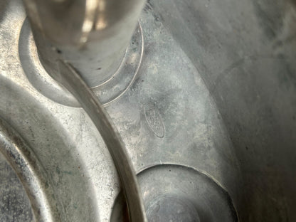 05-16 Ford F350 DRW Dually Rear Wheel Center Hub Cap Hubcap Chrome OEM