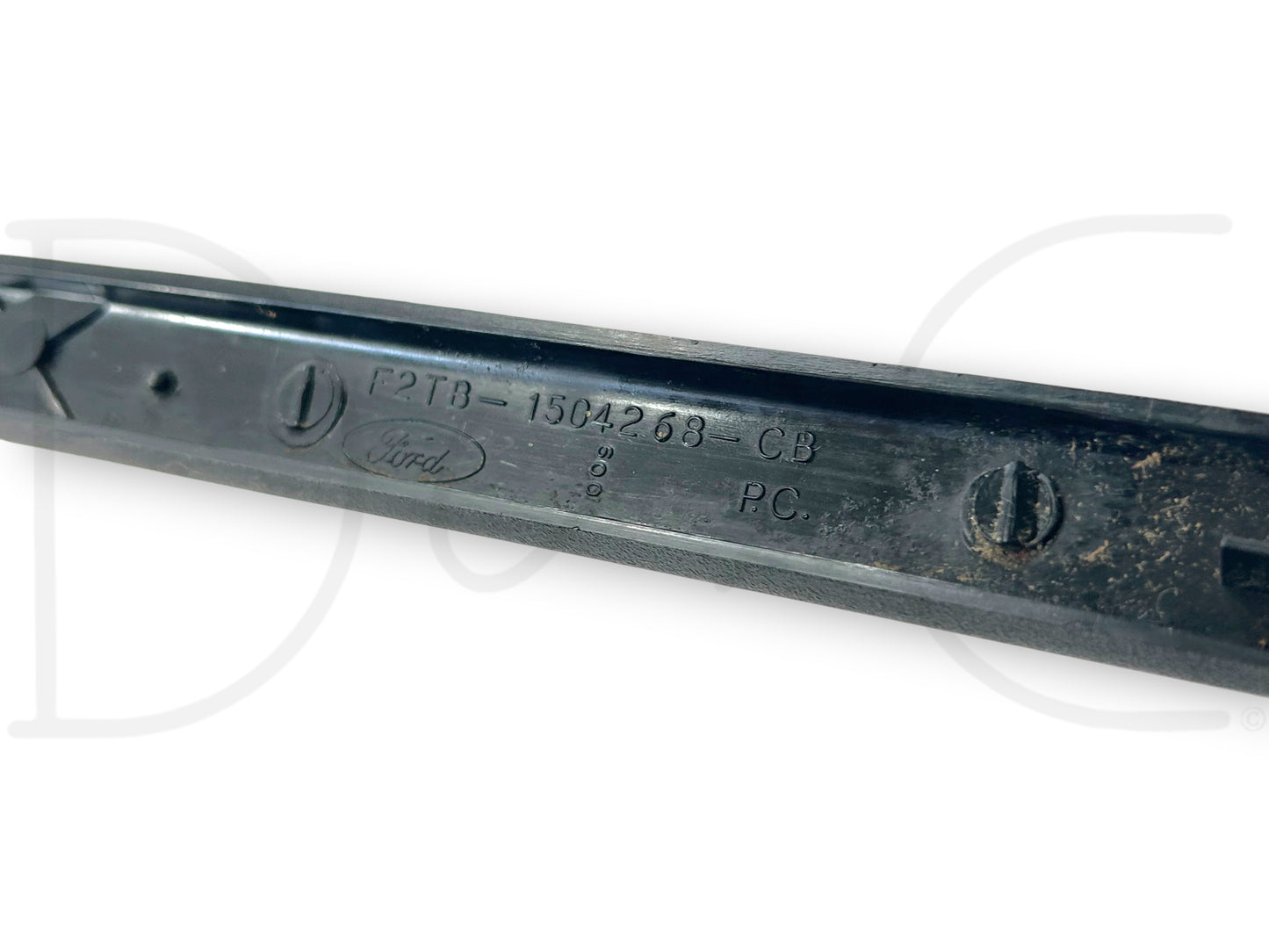 92-97 Ford F250 F350 XLT Dash Trim Strip Insert Molding F2Tb-1504268-Cb *Blem*