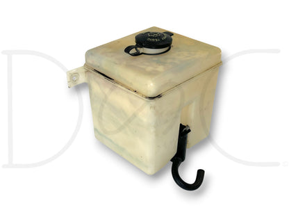 95-97 Ford F250 F350 7.3L Diesel Windshield Washer Reservoir Tank W/ Pump OE