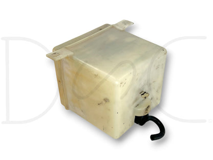 95-97 Ford F250 F350 7.3L Diesel Windshield Washer Reservoir Tank W/ Pump OE