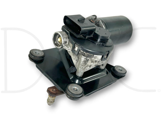 94-97 Ford F250 F350 Truck Windshield Wiper Motor F5Tu-17504-Aa used part with light wear, compatible with 1994-1997 Ford F-250 and F-350 trucks, pre-owned quality for repair.