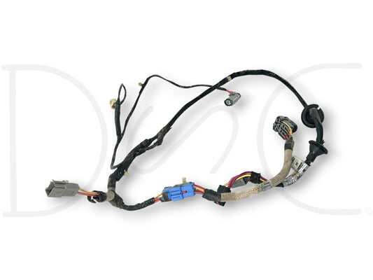 96-97 Ford F250 F350 Crew Cab Rear Door Wiring Harness F6Ts-14632-P260Y Ba used wiring harness with light wear and broken clip, compatible with 1996-1997 Ford F-250 and F-350 trucks.