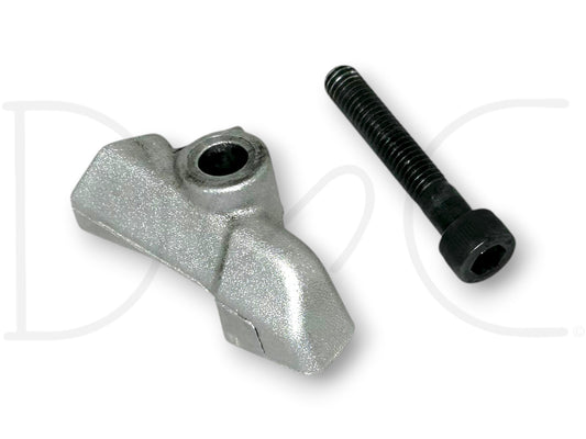 94-02 Ford F250 F350 7.3 7.3L Injector Oil Exhaust Spout Deflector W/ Bolt OE in used good condition with light wear, compatible with 94.5-02 Ford F-250 F-350 trucks.