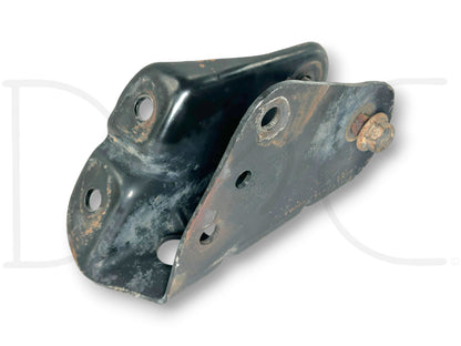 94-96 Ford F250 F350 2WD I-Beam Front Axle Pivot Mount Bracket Front LH Left OE