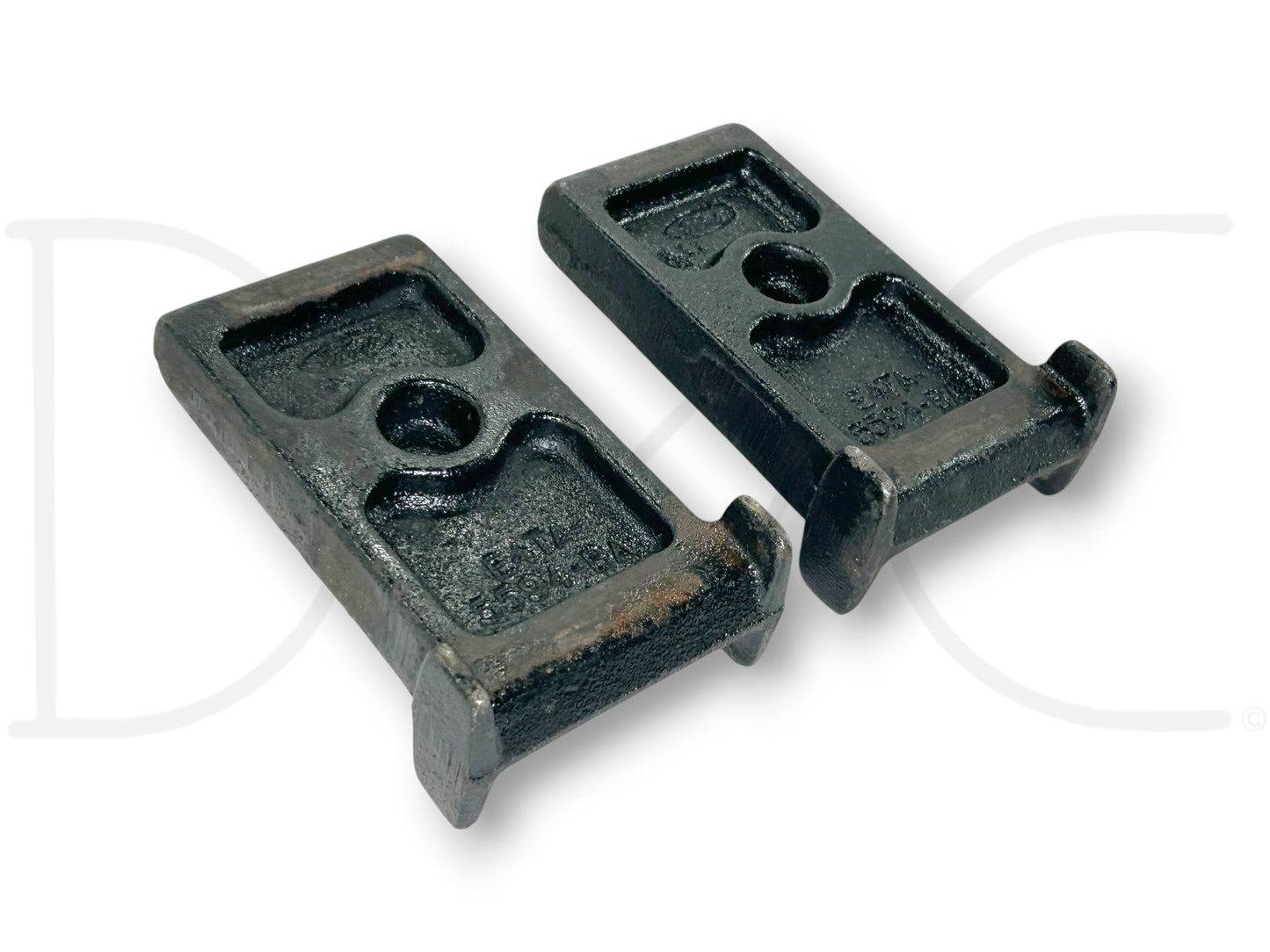 85-97 Ford F250 F350 Rear Auxiliary Leaf Spring Spacer Mount Set E4Ta-5594-BA