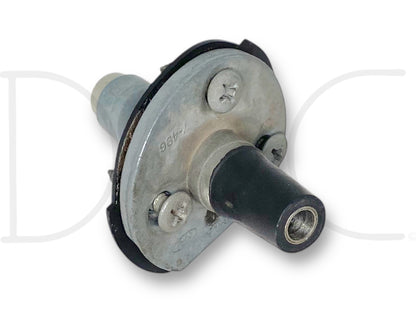 Used 99-07 Ford F250 F350 Super Duty Radio Antenna Mount Base OE with light wear, compatible with 1999-2007 Ford F-250, F-350, F-450, F-550 trucks, designed to fit Powerstroke diesel models including 6.0L and 5R110 transmission applications.