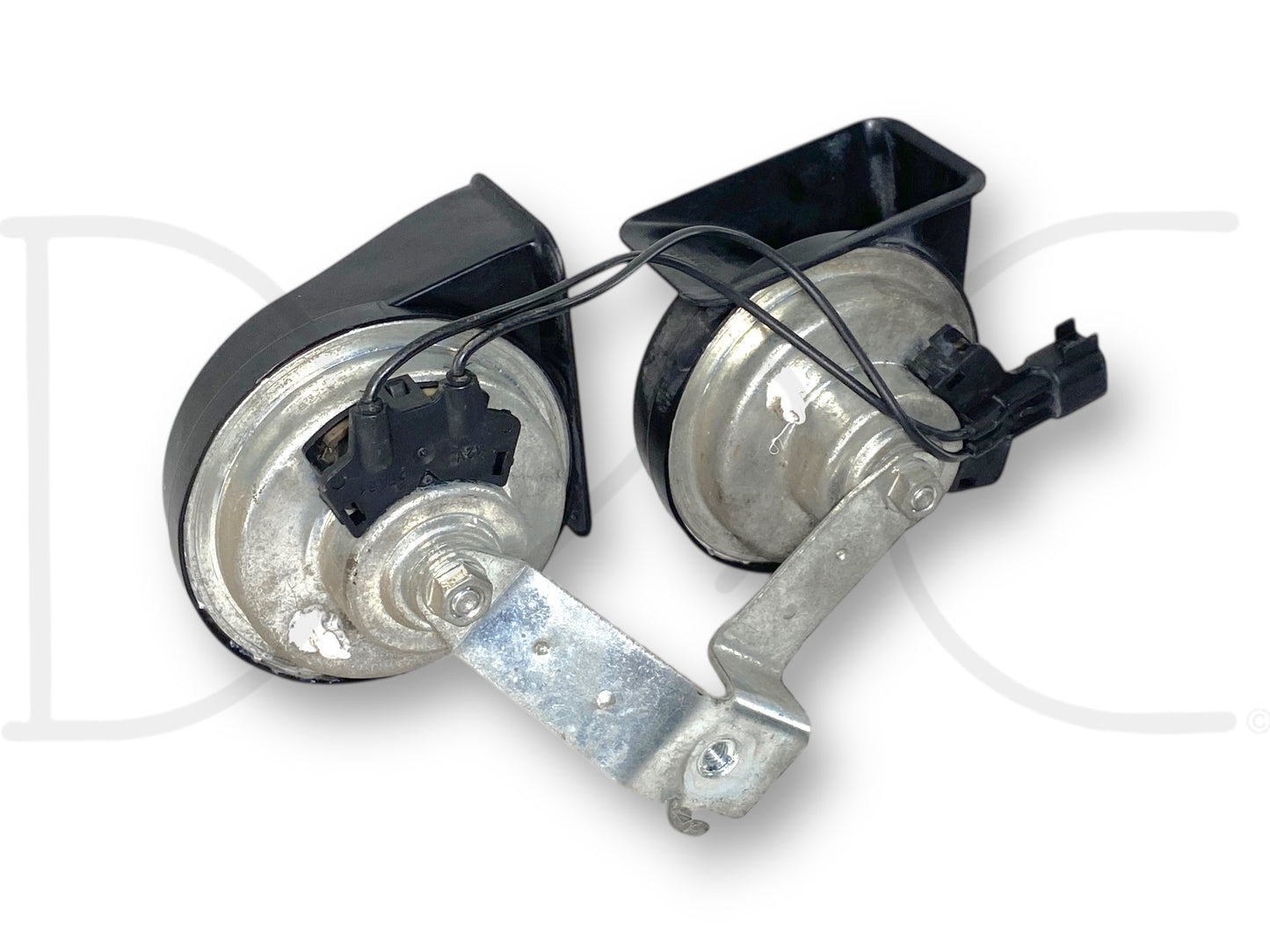 05-07 Ford F250 F350 Super Duty Horn Pair OEM Dual Note Horns