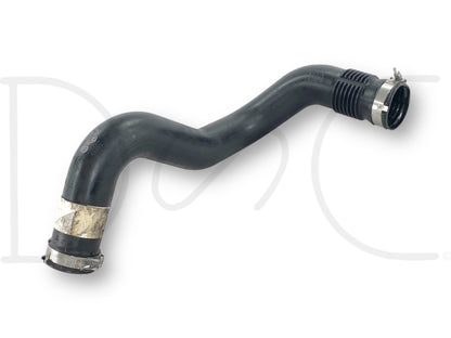 05-07 Ford F250 F350 6.0 6.0L Diesel LH Left Driver CAC Intercooler Tube OEM used part with light wear, designed for Ford Super Duty models including F-250, F-350, F-450, and F-550 from 2005 to 2007 featuring durable rubber construction and metal clamps.