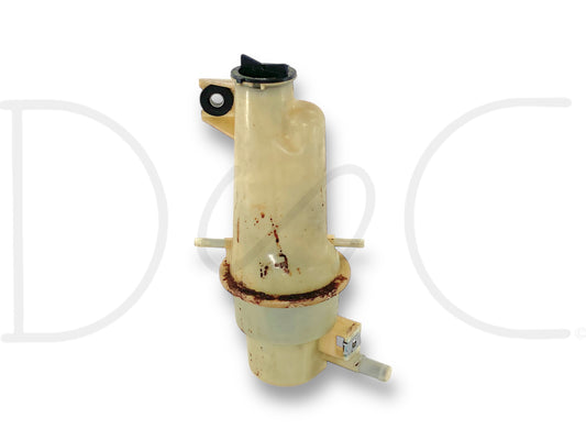 05-07 Ford F250 F350 6.0L Power Steering Fluid Reservoir 3 Port 5C34-3R700-Be