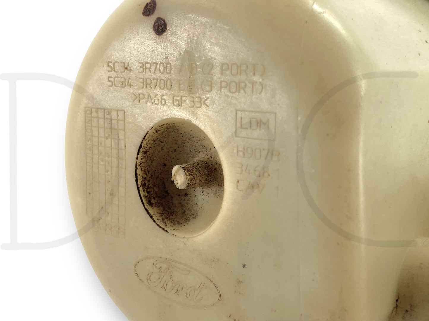 05-07 Ford F250 F350 6.0L Power Steering Fluid Reservoir 3 Port 5C34-3R700-Be