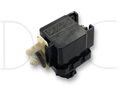 Used OEM 04-07 Ford F250 F350 Barometric Pressure Sensor OEM 4C2A-12A644-AB with light wear, compatible with 2004-2007 Ford Super Duty trucks including F-250, F-350, F-450, and F-550 models, ideal for diesel engine parts replacement.