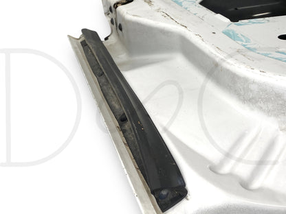 99-07 Ford F250 F350 Extended Cab RH Right Passenger Rear Door Z1 White / Aq Tan