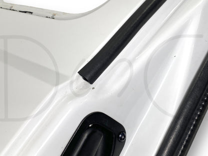 99-07 Ford F250 F350 Extended Cab RH Right Passenger Rear Door Z1 White / Aq Tan