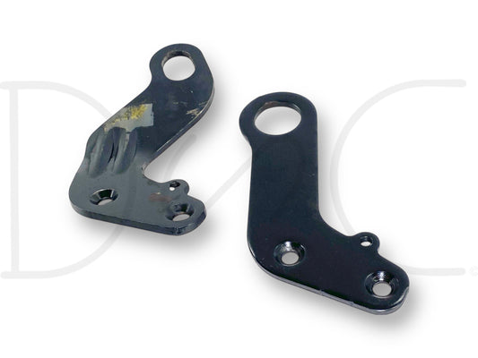 03-07 Ford F250 F350 6.0 6.0L Powerstroke Engine Lifting Eye Hook Bracket Set OE in used good condition showing light wear, compatible with 2003-2007 Super Duty trucks.