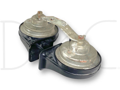 92-97 Ford F250 F350 Horn Set Hi Low Dual Tone Horns OEM
