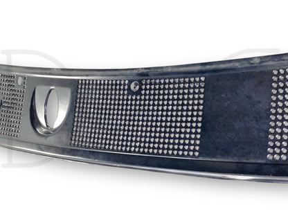 92-97 Ford F250 F350 Windshield Wiper Cowl Panel Vent Ua Black OEM