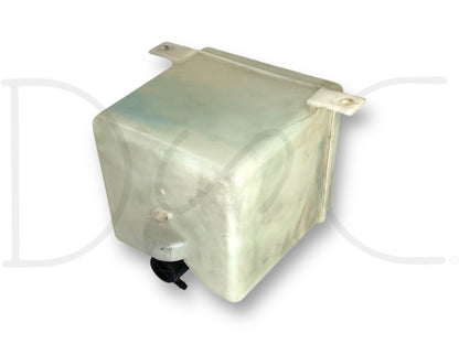 95-97 Ford F250 F350 7.3L Diesel Windshield Washer Reservoir Tank W/ Pump OE