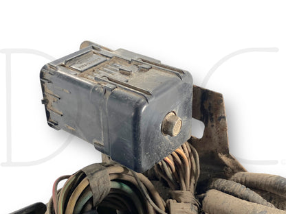 96-97 Ford F250 F350 7.3 Front Body Fuse Box Wiring Harness F7Tb-12A581-P260F Bj