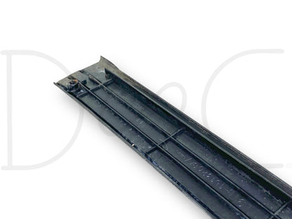 87-97 Ford F250 F350 Front Rocker Sill Trim Panel OE E9Tb-1513208-Aa