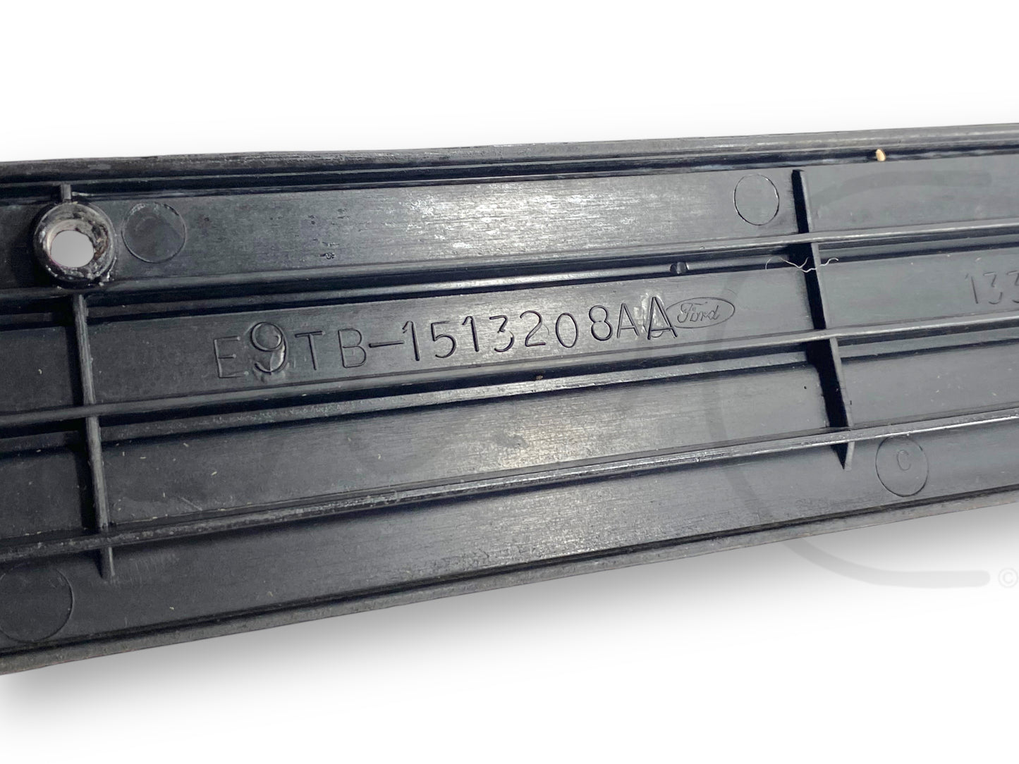 87-97 Ford F250 F350 Front Rocker Sill Trim Panel OE E9Tb-1513208-Aa