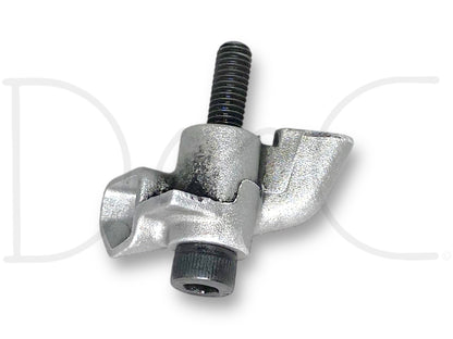 94-02 Ford F250 F350 7.3 7.3L Injector Oil Exhaust Spout Deflector W/ Bolt OE