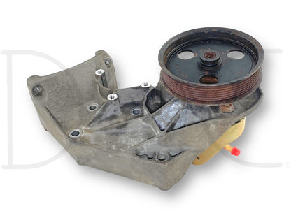 95-97 Ford 7.3 7.3L Diesel A/C Power Steering Pump Bracket F6Te-19E708-Aa