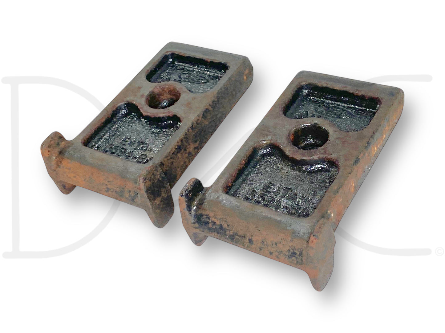 85-97 Ford F250 F350 Rear Auxiliary Leaf Spring Spacer Mount Set E4Ta-5594-BA