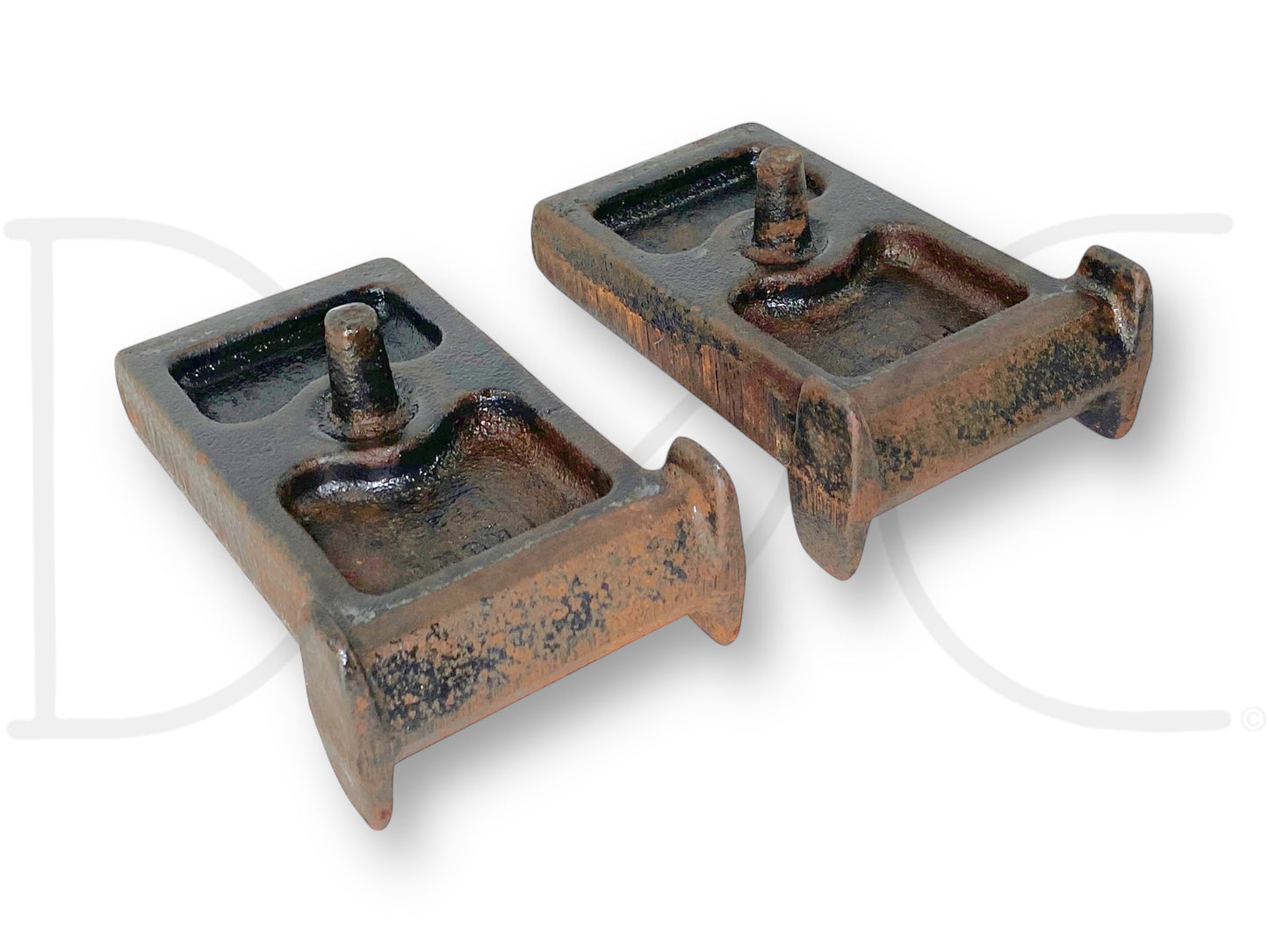 85-97 Ford F250 F350 Rear Auxiliary Leaf Spring Spacer Mount Set E4Ta-5594-BA