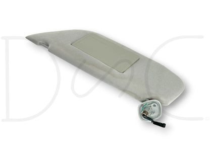 02-07 Ford F250 F350 LH Left Driver Sun Visor Gray W/ Lighted Mirror OEM