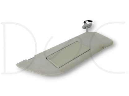 02-07 Ford F250 F350 RH Right Passenger Sun Visor Gray W/ Lighted Mirror OEM