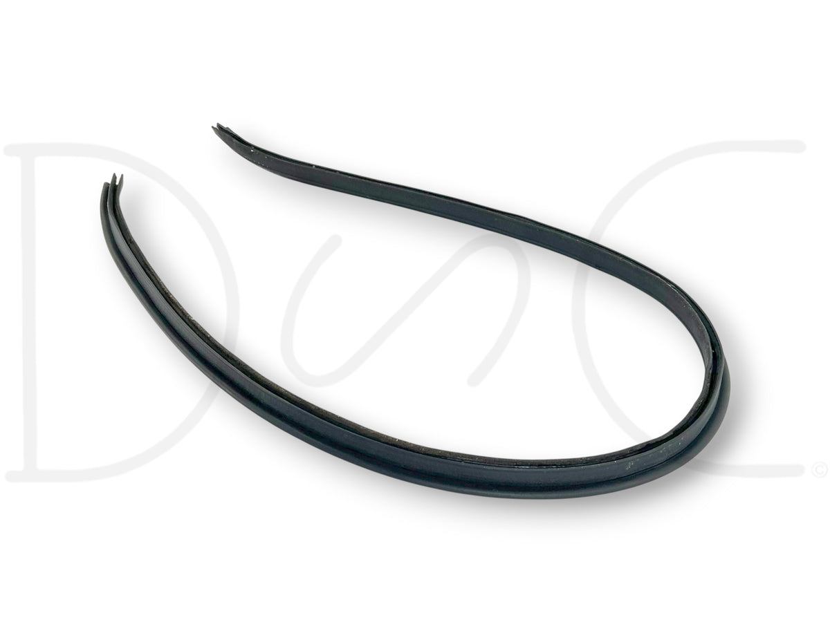 99-07 Ford Excursion F250 F350 Hood To Cowl Weatherstripping Seal Weather Strip