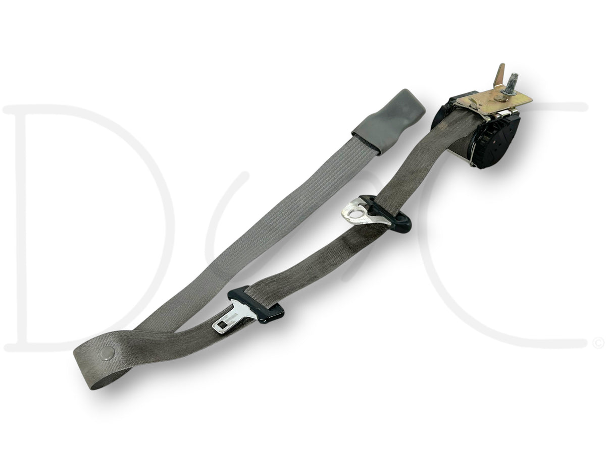 05-07 Ford F250 F350 LH Left Driver Front Seat Belt Seatbelt Gray OE