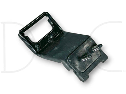 99-07 Ford F250 F350 Super Duty Dashboard Glove Box Latch Striker Catch OEM