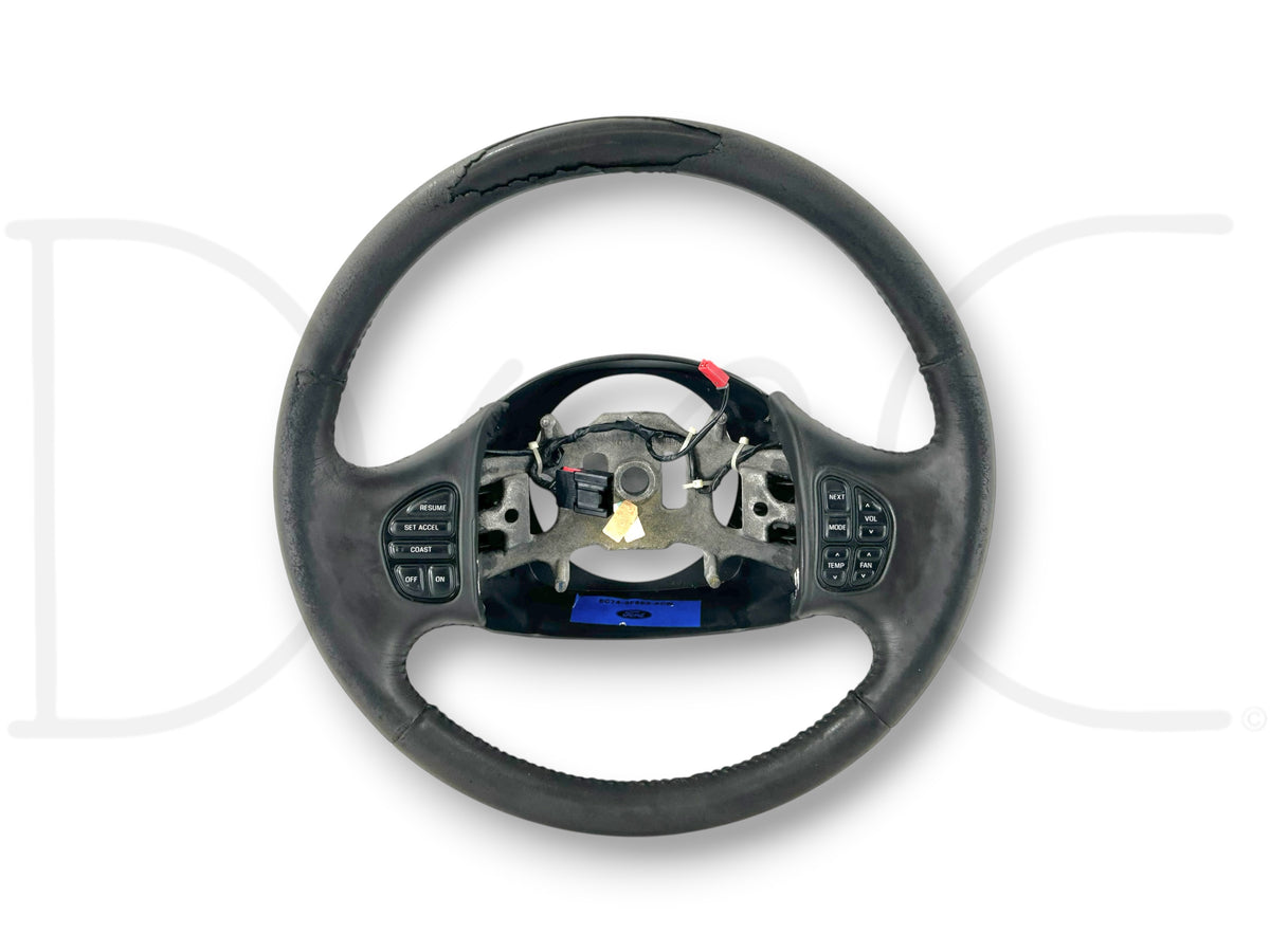 05-07 Ford F250 F350 Lariat Steering Wheel Black Leather W/ Cruise Audio *Blem*