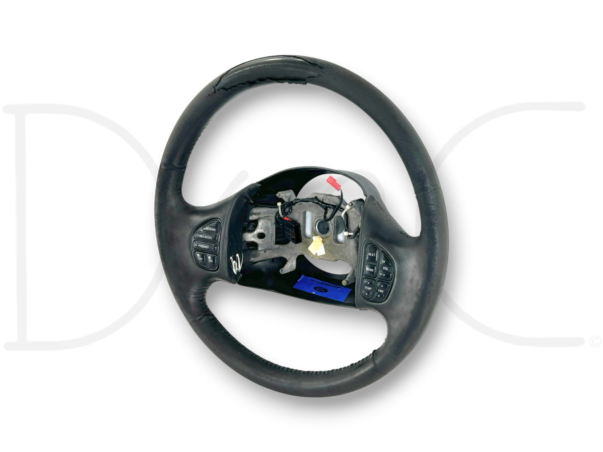 05-07 Ford F250 F350 Lariat Steering Wheel Black Leather W/ Cruise Audio *Blem*
