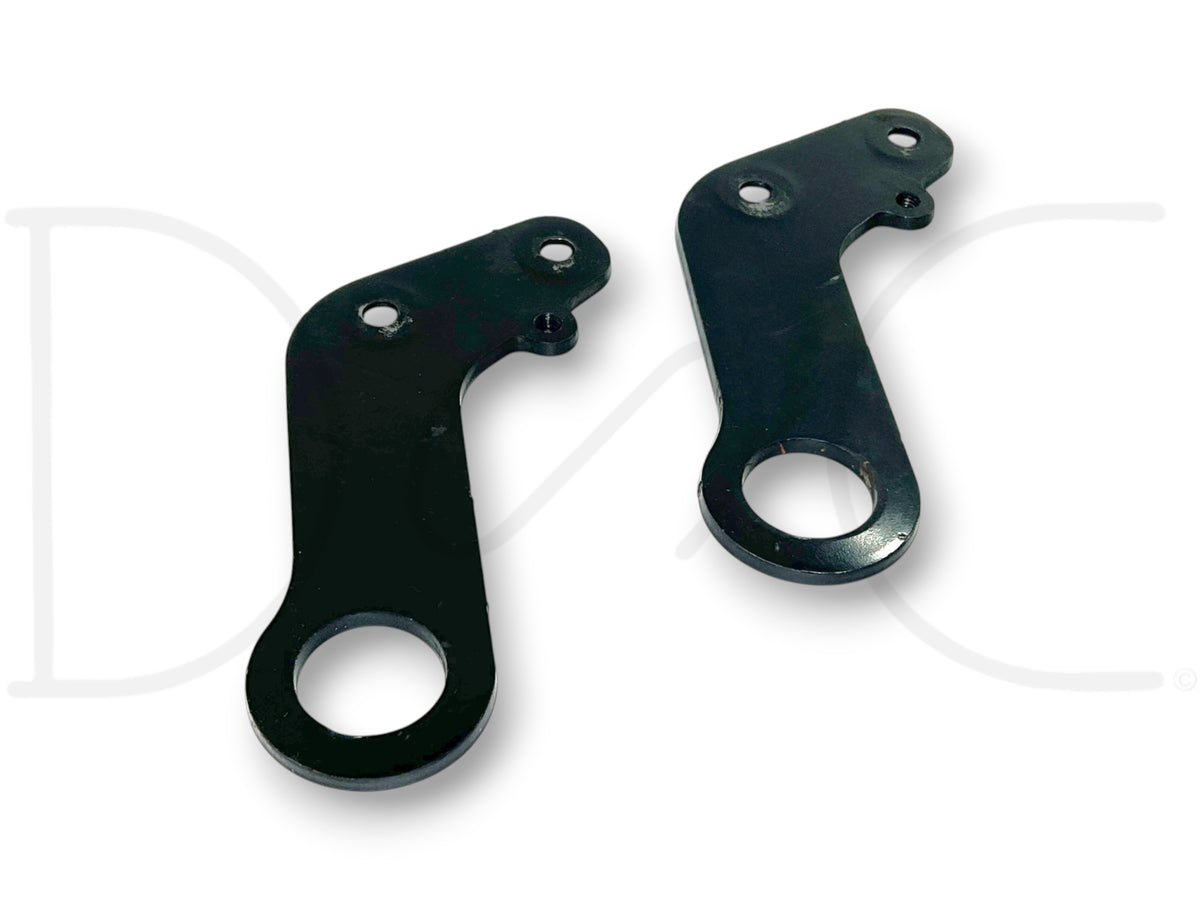 03-07 Ford F250 F350 6.0 6.0L Powerstroke Engine Lifting Eye Hook Bracket Set OE