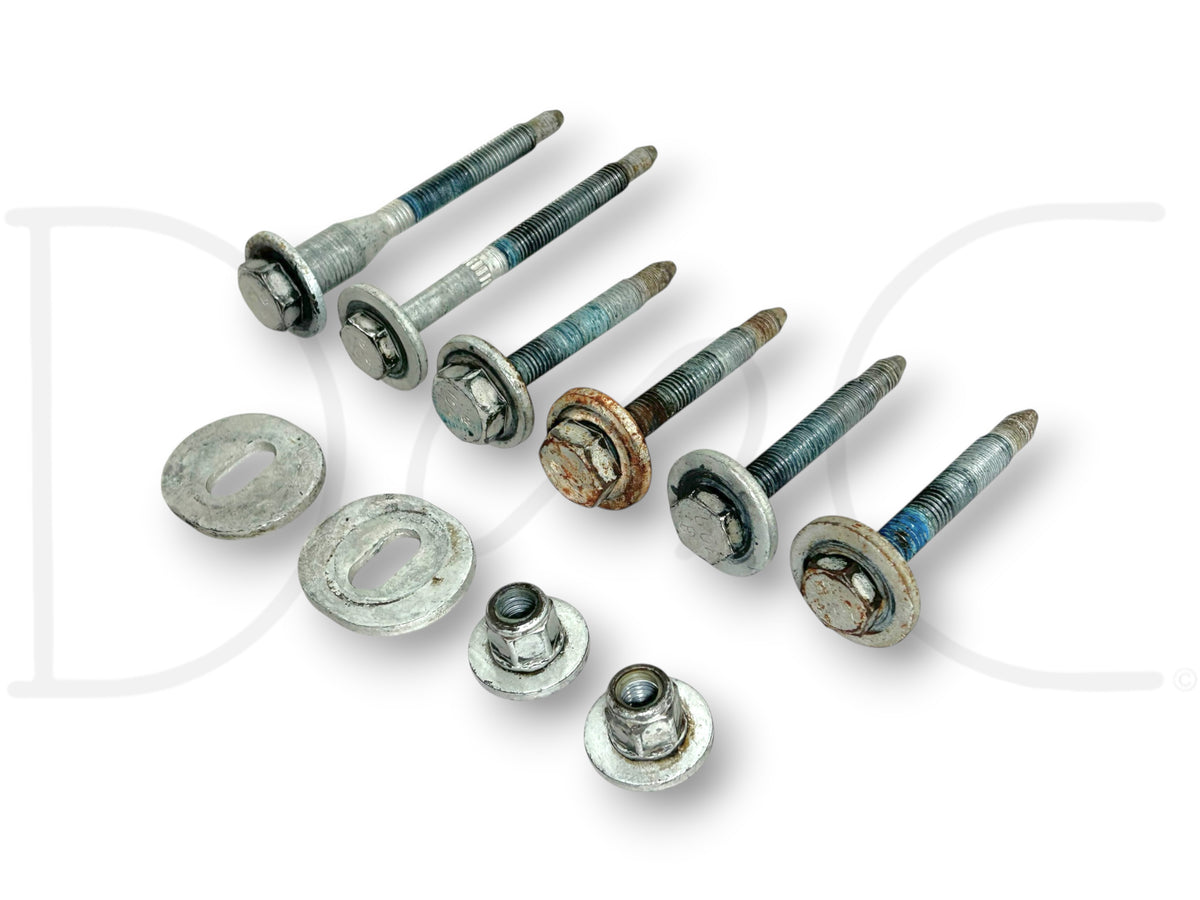 00-07 Ford F250 F350 Super Duty Crew Cab Mount Mounting Bolts OE Bolt Set