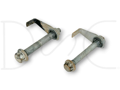 99-07 Ford F250 F350 Rear Leaf Spring To Frame Bolt Set [2] Bolts OE
