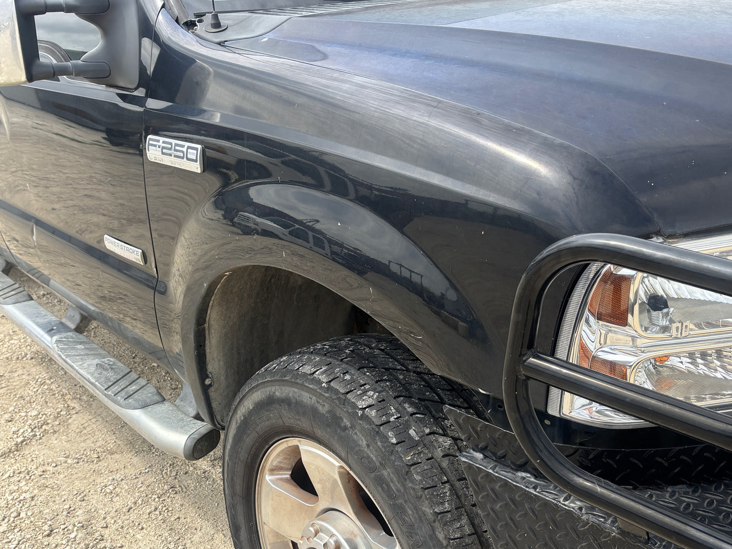 99-07 Ford F250 F350 Front Fender RH Right Passenger UD Black