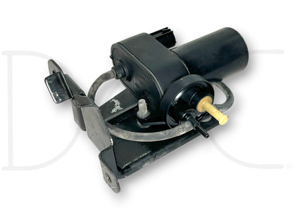 99-07 Ford F250 F350 7.3 6.0 Vacuum Pump With Mount Bracket OE F81H-2A451-B