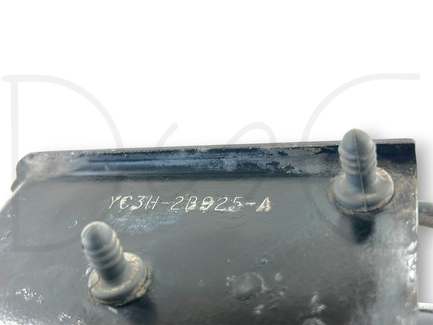 99-07 Ford F250 F350 7.3 6.0 Vacuum Pump With Mount Bracket OE F81H-2A451-B