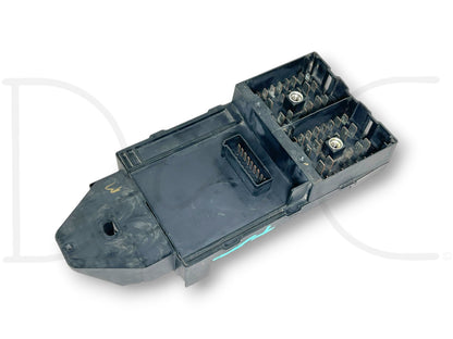 00-01 Ford F250 F350 Interior Dash Fuse Panel Relay Box F81B-14A067-Af *Blem*