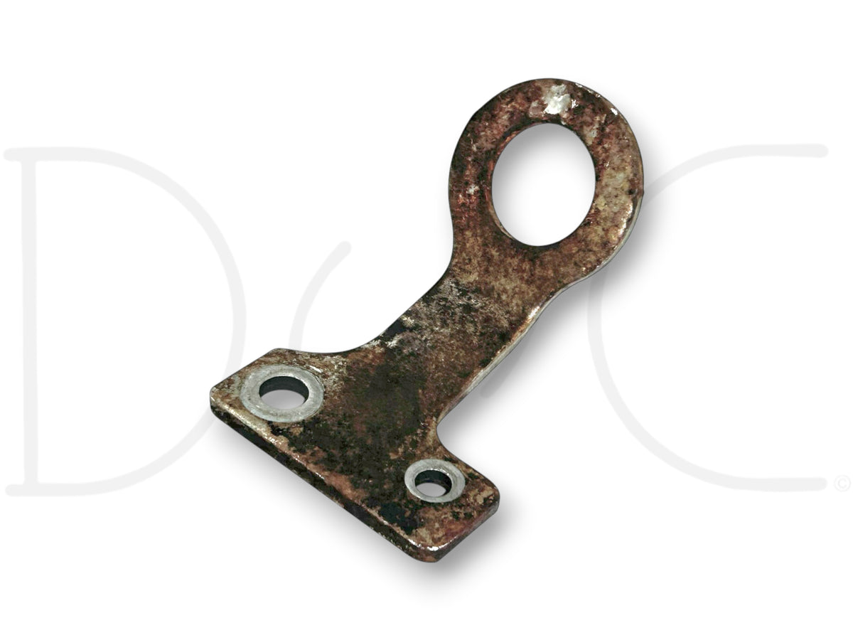 99-02 Ford F250 F350 7.3 7.3L Engine Lifting Eye Bracket Front Left OEM