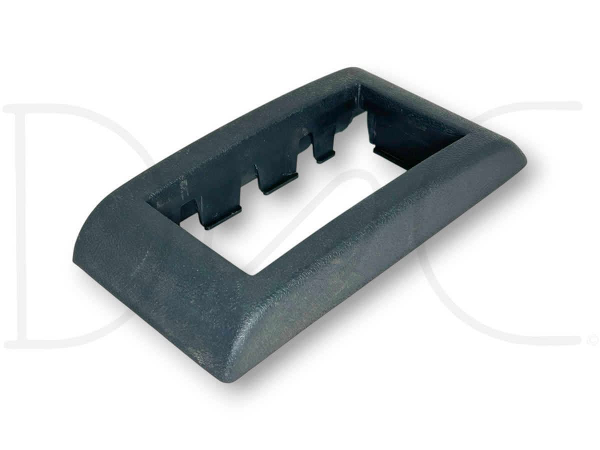 90-02 Chevy Kodiak Topkick RH Right Passenger Air Vent Dash Trim Bezel Black OE