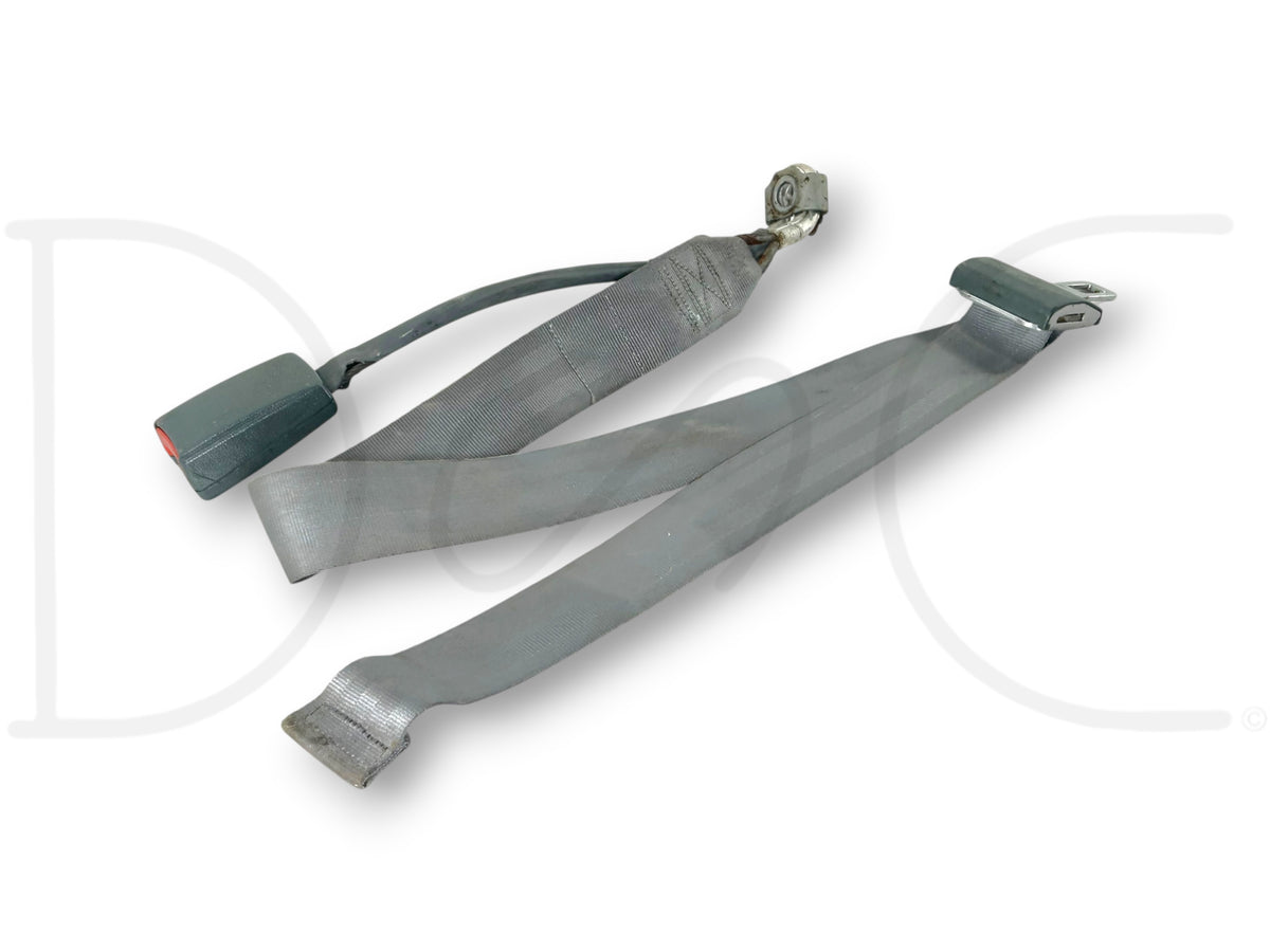 90-02 Chevy Kodiak Topkick 6500 7500 Center Seat Lap Belt & Seatbelt Latch Gray