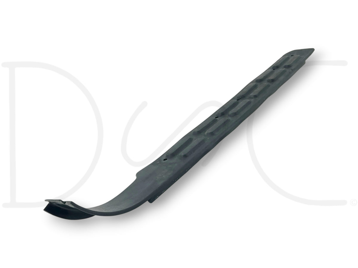 90-02 Chevy Kodiak Topkick RH Right Passenger Side Front Rocker Sill Trim Panel